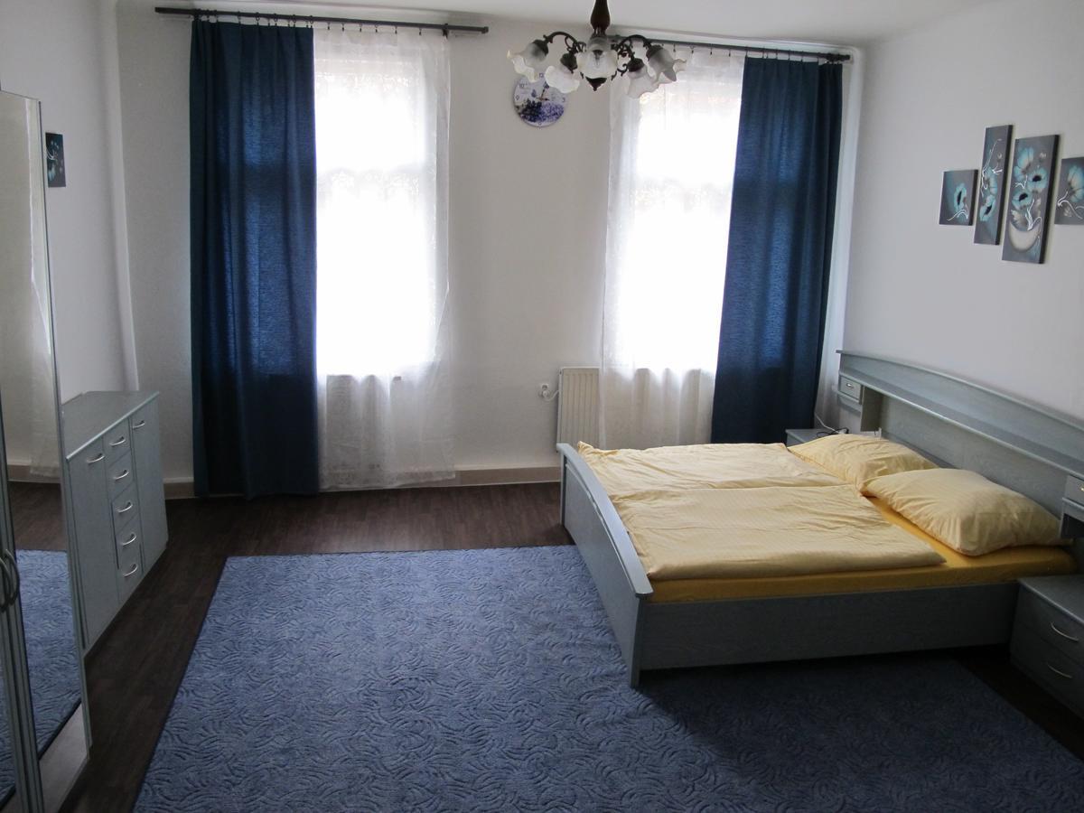 All Seasons Hostel Praha Eksteriør bilde